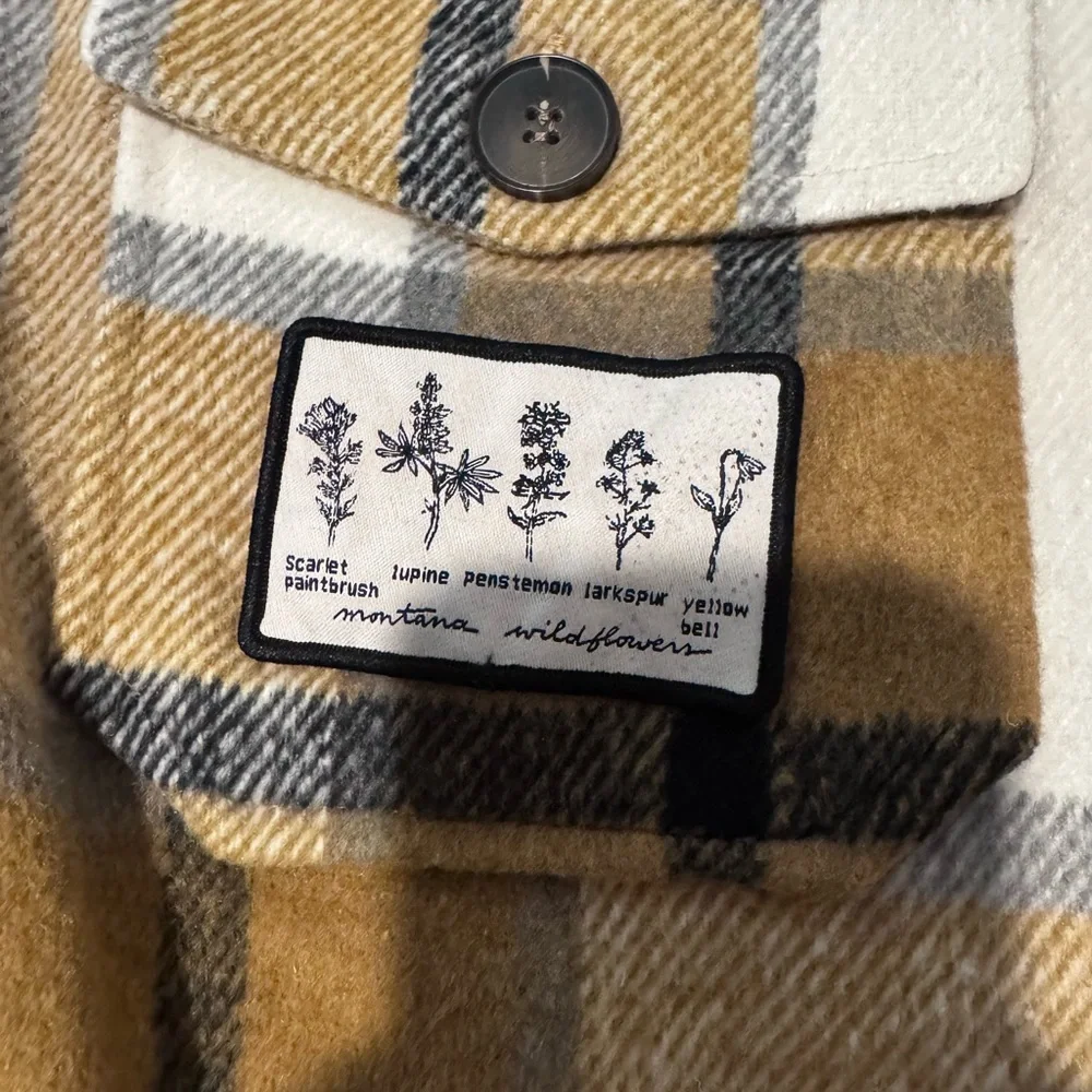 Plaid Button-Up Shacket - Picture 2 of 3